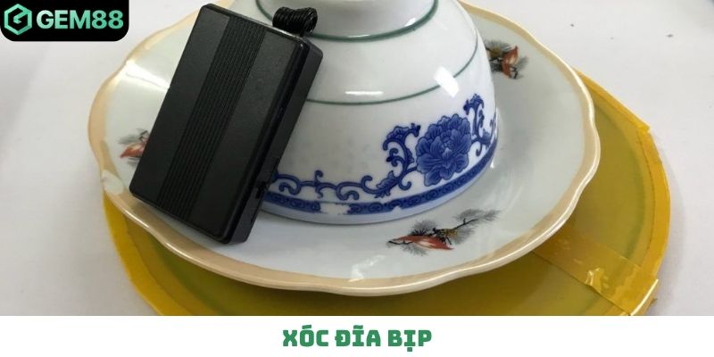 Xóc đĩa bịp